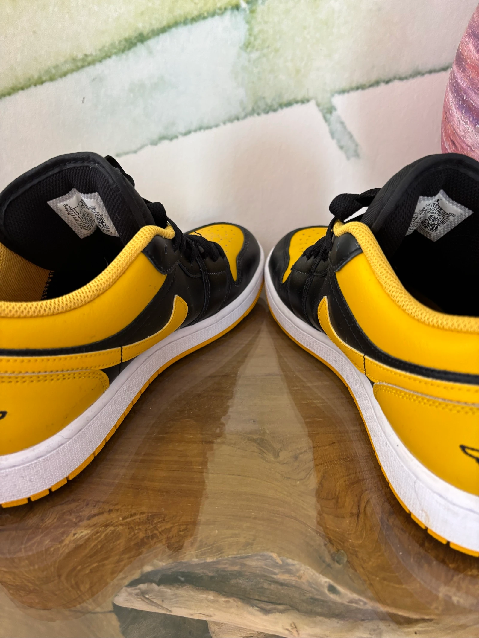 Zapatillas Nike Air Jordan low 1 amarillo negro – photo 5